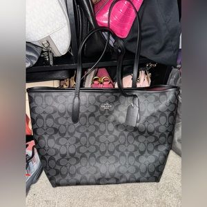 Coach Tote